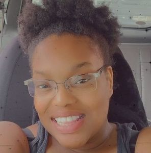 Meet your Posher, Skye